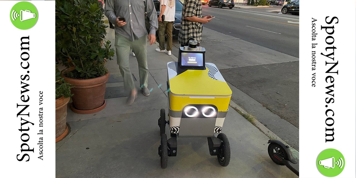 Uber Eats Serve Robotics