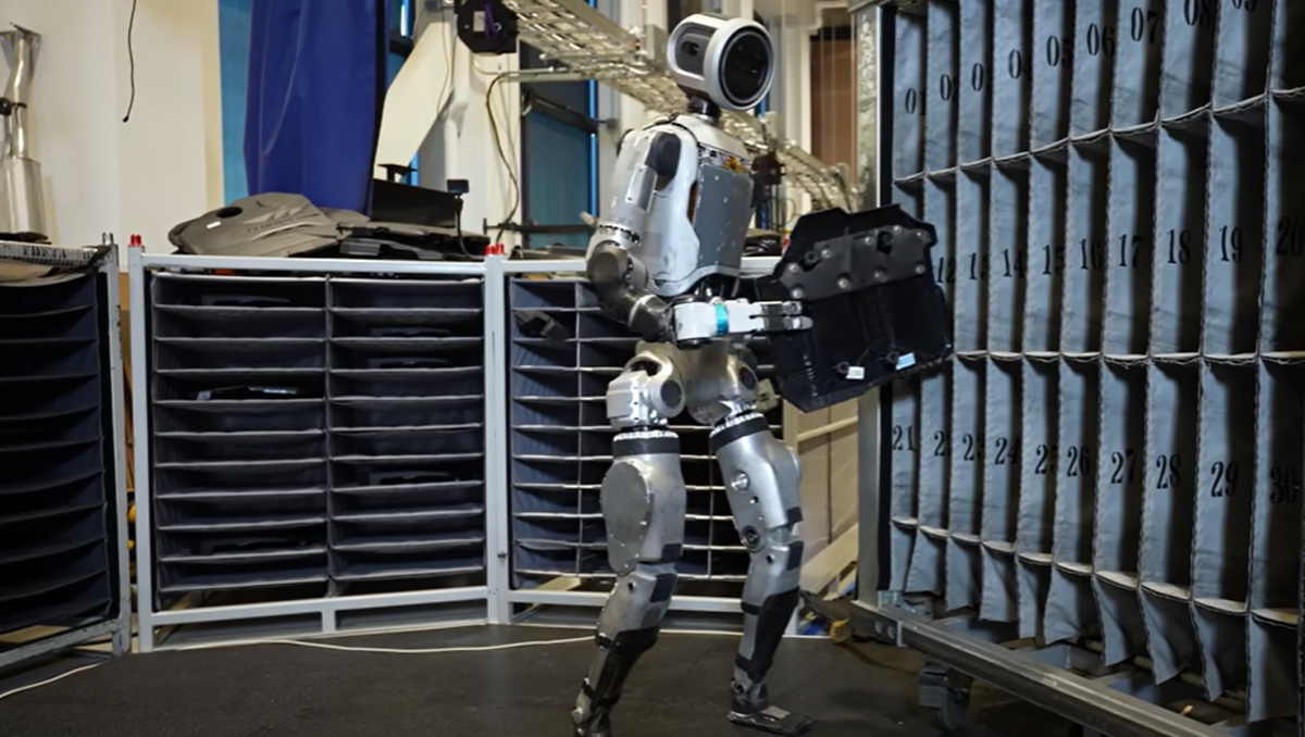 Robot autonomo Atlas: Boston Dynamics ha creato un robot capace di operare in autonomia in contesti industriali, migliorando l’efficienza