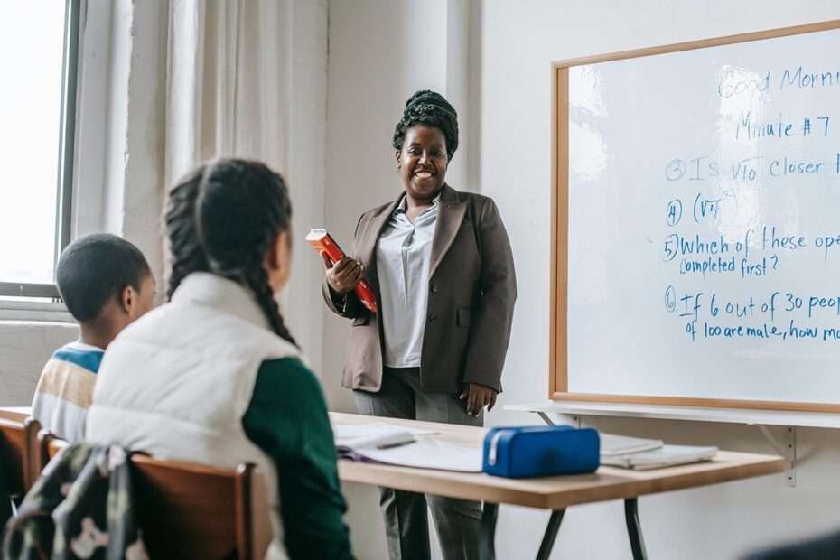 La Scuola Giusta come sceglierla 5 cose da sapere. Le iscrizioni si devono fare entro il 10 febbraio per le elementari e le medie.